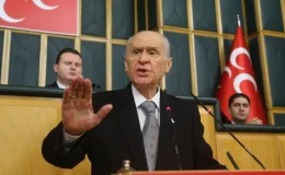 Bahçeli’den çok konuşulacak çıkış: Davutoğlu bana başbakanlık teklif etti