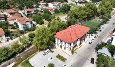 Derince’de Gençlik ve Spor Merkezleri Hizmete Açıldı