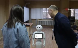Otizmli çocuklar insansı robot ‘Pepper’ ile öğrenecek