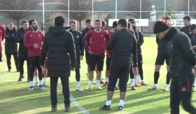 Bülent Uygun’dan taraftara sitem: “Akıl vermeyi bırakın”