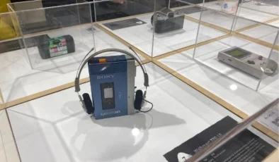 Japonya’nın İstanbul Başkonsolosluğu tarafından düzenlenen ‘Dünden Bugüne 100 Japon Tasarımı’ sergisi açıldı