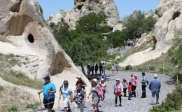 Turist rehberleri kanunu nedir, kimler turist rehberi ve seyahat acentesi olabilir 2024?