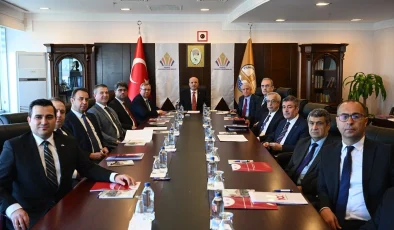 YÖK Başkanı Erol Özvar, bilim diplomasisini desteklediklerini söyledi