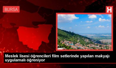 Bursa’daki Meslek Lisesi Öğrencileri Bilim Kurgu Filmlerindeki Karakter Makyajını Öğreniyor