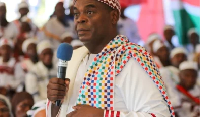 Güney Afrika’da Hristiyan Papaz İslam’a Geçti