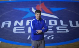 Anadolu Efes Başantrenörü Tomislav Mijatovic: Başarıyı sürdürmek zorundayız
