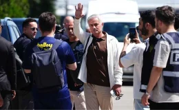 Manşetlerden biri taraftarı kızdıracak! Mourinho’nun Fenerbahçe’ye gelişi Avrupa’yı salladı