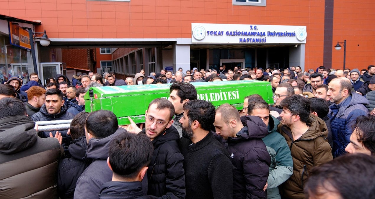 Kardiyoloji doktoru kalp krizinden hayatını kaybetti